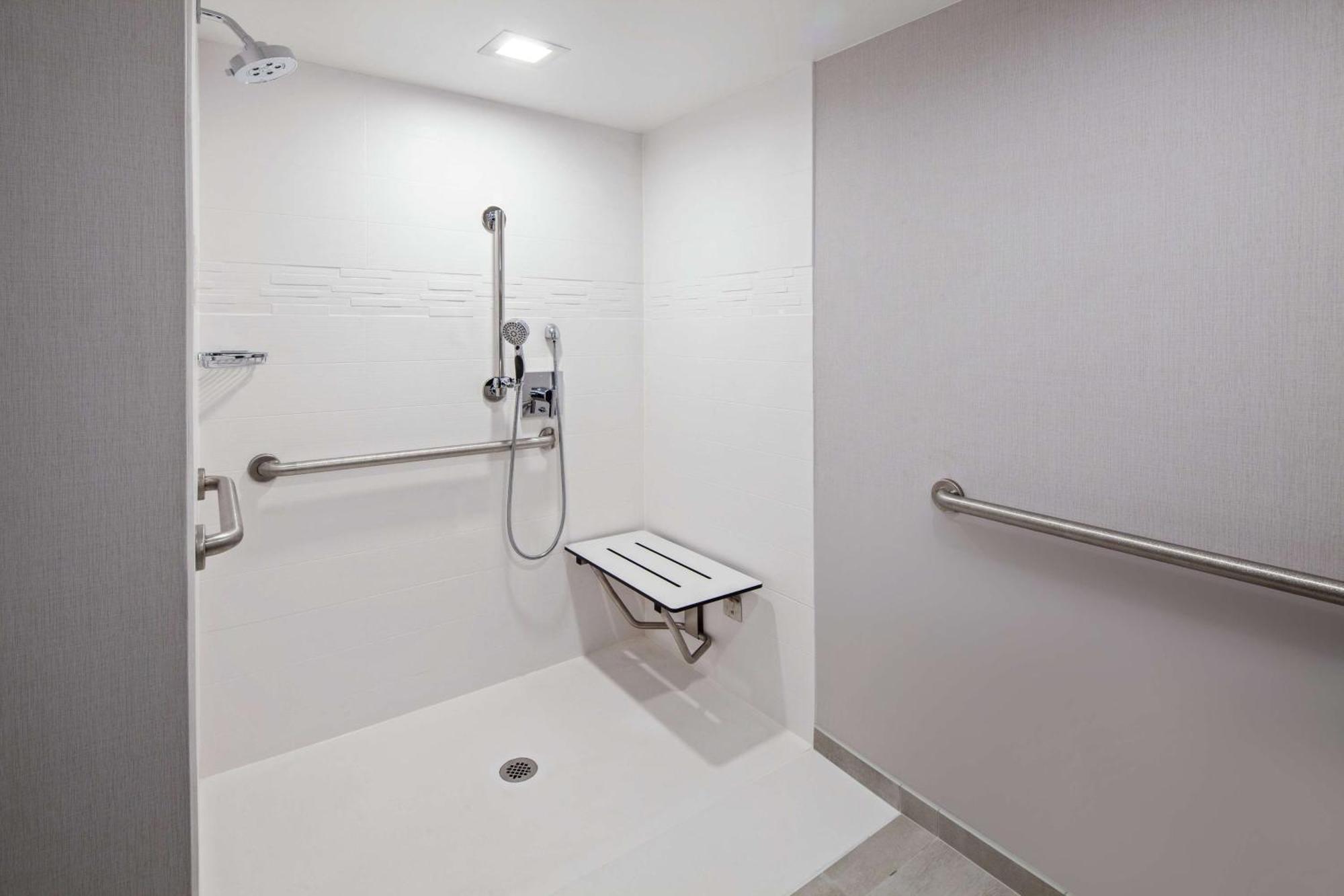 Homewood Suites By Hilton San Diego Central Exterior foto