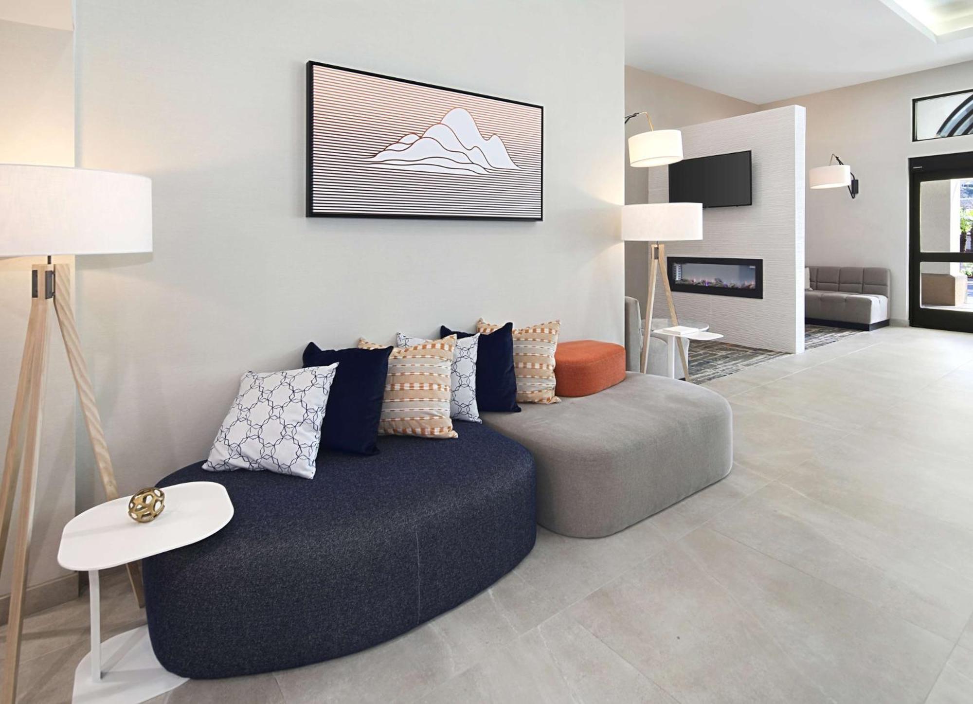 Homewood Suites By Hilton San Diego Central Exterior foto